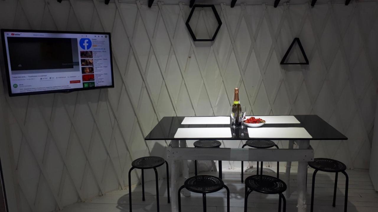 Глемпінг Luxury Hotel Lypovets Ngoại thất bức ảnh